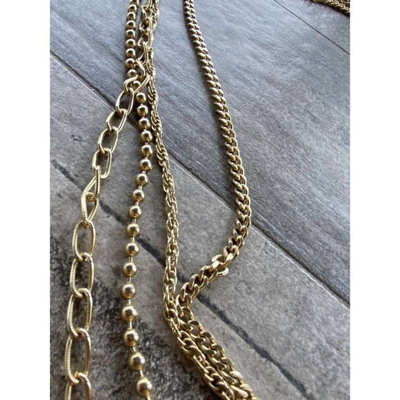Necklace Multi Strand Gold Tone Vintage Fold Over Clasp Chains - Picture 4 of 6